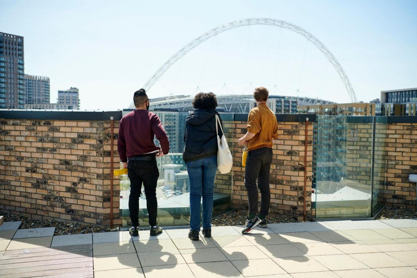 Canvas Wembley In Appartamento *